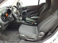 Gebraucht Smart ForTwo Coupé 60 kW (82 PS) 2022 Tridion sicherheitszelle in weiß Coupé