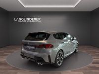 Gebraucht BMW M135 Performance 300 PS (220 kW) 2024 Skyscraper grau metallic Kleinwagen