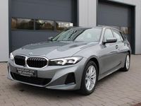 Gebraucht BMW 320 Sport Line 190 PS (139 kW) 2023 Grau Kombi