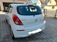 Gebraucht Hyundai i20 Edition 75 PS (55 kW) 2013 Weiß Kleinwagen