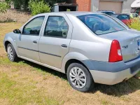Gebraucht Dacia Logan 90 PS (66 kW) 2007 Silber Limousine