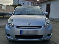 Gebraucht Daihatsu Sirion 90 PS (66 kW) 2011 Silber Kleinwagen