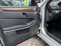 Gebraucht Mercedes E220 170 PS (125 kW) 2010 Silber Kombi