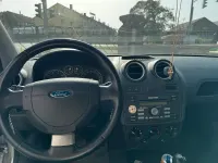 Używany Ford Fiesta 80 KM (58 kW) 2007 Srebrny Hatchback