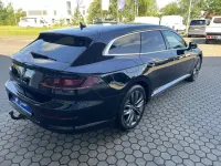 Gebraucht VW Arteon 150 PS (110 kW) 2022 Deep black perleffekt (metallic) Coupé