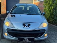 Gebraucht Peugeot 206 Basis 60 PS (44 kW) 2010 Silber Kleinwagen