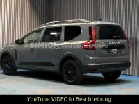 Gebraucht Dacia Jogger Extreme 110 PS (80 kW) 2023 Grau Van / Kleinbus