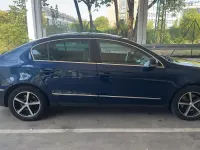 Gebraucht VW Passat 140 PS (102 kW) 2006 Blau Limousine