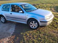 Gebraucht VW Golf IV 101 PS (74 kW) 2002 Silber Kleinwagen