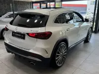 Gebraucht Mercedes GLA35 AMG AMG 306 PS (225 kW) 2021 Polarweiss  unilack SUV