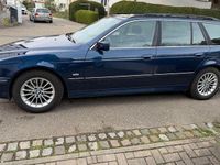 Gebraucht BMW 523 170 PS (125 kW) 2000 Blau Kombi