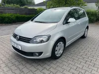 Gebraucht VW Golf VI Comfortline 105 PS (77 kW) 2010 Gold Kleinwagen