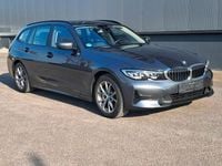 Gebraucht BMW 330e Advantage 184 PS (135 kW) 2021 Grau Kombi