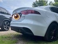 Gebraucht Jaguar XE 250 PS (183 kW) 2019 Weiß Limousine