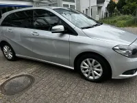 Gebraucht Mercedes B200 156 PS (114 kW) 2013 Polarsilber  metalliclack Kleinwagen