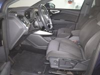 Gebraucht Audi e-tron Sportback 150 kW (204 PS) 2022 Navarrablau metallic (metallic) SUV