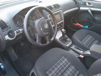 Gebraucht Skoda Octavia Family 105 PS (77 kW) 2012 Blau Limousine