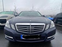 Gebraucht Mercedes E350 265 PS (194 kW) 2012 Blau Limousine