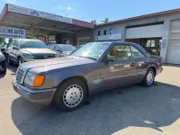 Gebraucht Mercedes 230 132 PS (97 kW) 1991 Braun Coupé