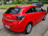 Gebraucht Opel Astra GTC Sport 140 PS (102 kW) 2007 Rot Limousine