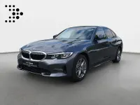 Używany BMW 330e Sport Line 252 KM (185 kW) 2020 Szary Sedan/Limuzyna