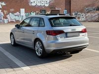 Gebraucht Audi A3 Ambition 125 PS (91 kW) 2015 Silber Kombi