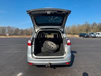 Gebraucht Ford Grand C-Max Titanium 170 PS (125 kW) 2015 Silber Van / Kleinbus