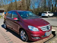 Gebraucht Mercedes B170 116 PS (85 kW) 2009 Rot Van / Kleinbus
