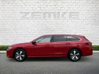 Gebraucht VW Passat Business 150 PS (110 kW) 2025 Chilirot metallic Kombi