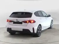 Gebraucht BMW 120 M Sport 163 PS (119 kW) 2025 Alpinweiss Kleinwagen