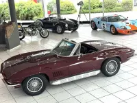 Gebraucht Corvette Stingray 435 PS (319 kW) 1967 Marlboro maroon Cabrio