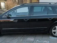 Używany Skoda Superb Elegance 140 KM (102 kW) 2015 Czarny Kombi