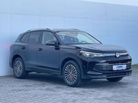 Neu VW Tiguan 150 PS (110 kW) 2026 Grenadillschwarz metallic SUV