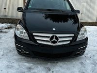 Gebraucht Mercedes B160 95 PS (69 kW) 2010 Schwarz Van / Kleinbus