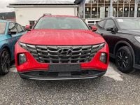 Gebraucht Hyundai Tucson Trend 230 PS (169 kW) 2022 Engine red SUV