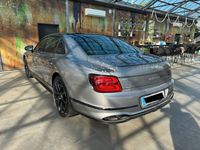 Gebraucht Bentley Flying Spur 551 PS (405 kW) 2022 Grau Limousine