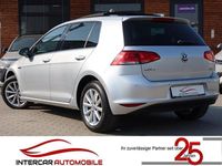 Gebraucht VW Golf VII LOUNGE 86 PS (63 kW) 2015 Reflexsilber metallic Limousine