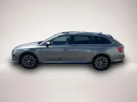 Gebraucht Skoda Superb LAURIN & KLEMENT 200 PS (147 kW) 2023 Manufacturer Kombi