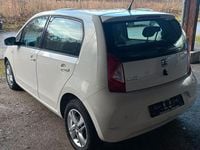 Używany Seat Mii Style 60 KM (44 kW) 2015 Biały Hatchback