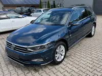 Gebraucht VW Passat Elegance 150 PS (110 kW) 2019 Blau Kombi