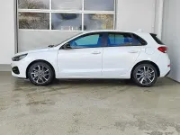 Gebraucht Hyundai i30 Turbo 120 PS (88 kW) 2024 Serenity white / mic Limousine