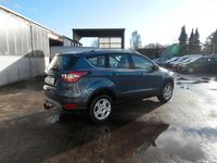Gebraucht Ford Kuga Cool & Connect 120 PS (88 kW) 2019 Blau SUV