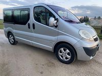 Gebraucht Opel Vivaro 145 PS (106 kW) 2006 Silber Van / Kleinbus