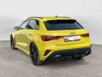 Gebraucht Audi RS3 Sport 400 PS (294 kW) 2025 Gelb Limousine