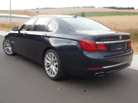 Gebraucht BMW 750 Performance 449 PS (330 kW) 2014 Imperialblau Limousine