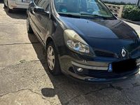 Gebraucht Renault Clio II 75 PS (55 kW) 2007 Schwarz Kleinwagen