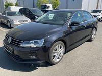Używany VW Jetta 125 KM (91 kW) 2015 Czarny Sedan/Limuzyna