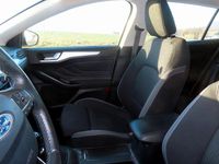 Brugt Ford Focus Cool & Connect 120 HK (88 kW) 2019 Sølv Sedan