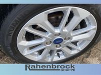 Gebraucht Ford Fiesta Titanium 101 PS (74 kW) 2022 Weiß Kleinwagen