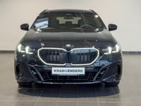 Gebraucht BMW 540 M Sport 303 PS (222 kW) 2025 Carbonschwarz metallic Kombi